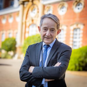 Sir-Anthony-Seldon-3-300x300.jpg
